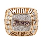 Los-Angeles-Lakers-2000-0